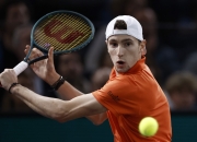 开云体育在线-包含英国网球队鏖战欧洲网球队，兹维列夫高光表现的词条