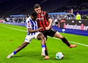 开云体育app-包含柏林赫塔队员兢兢业业，德甲联赛排名节节攀升的词条