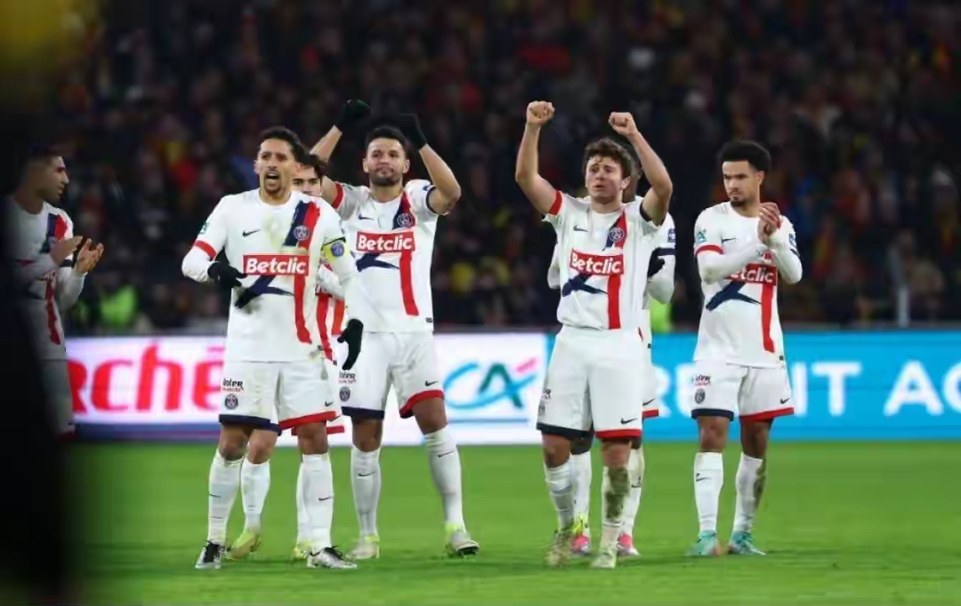 巴黎圣日耳曼客战摩斯迪斯，全力争胜的简单介绍