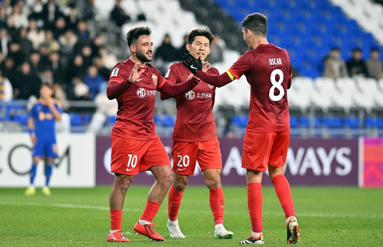 包含足坛新秀崭露头角,独中两元力挺球队晋级的词条 包含足坛新秀崭露头角,独中两元力挺球队晋级的词条