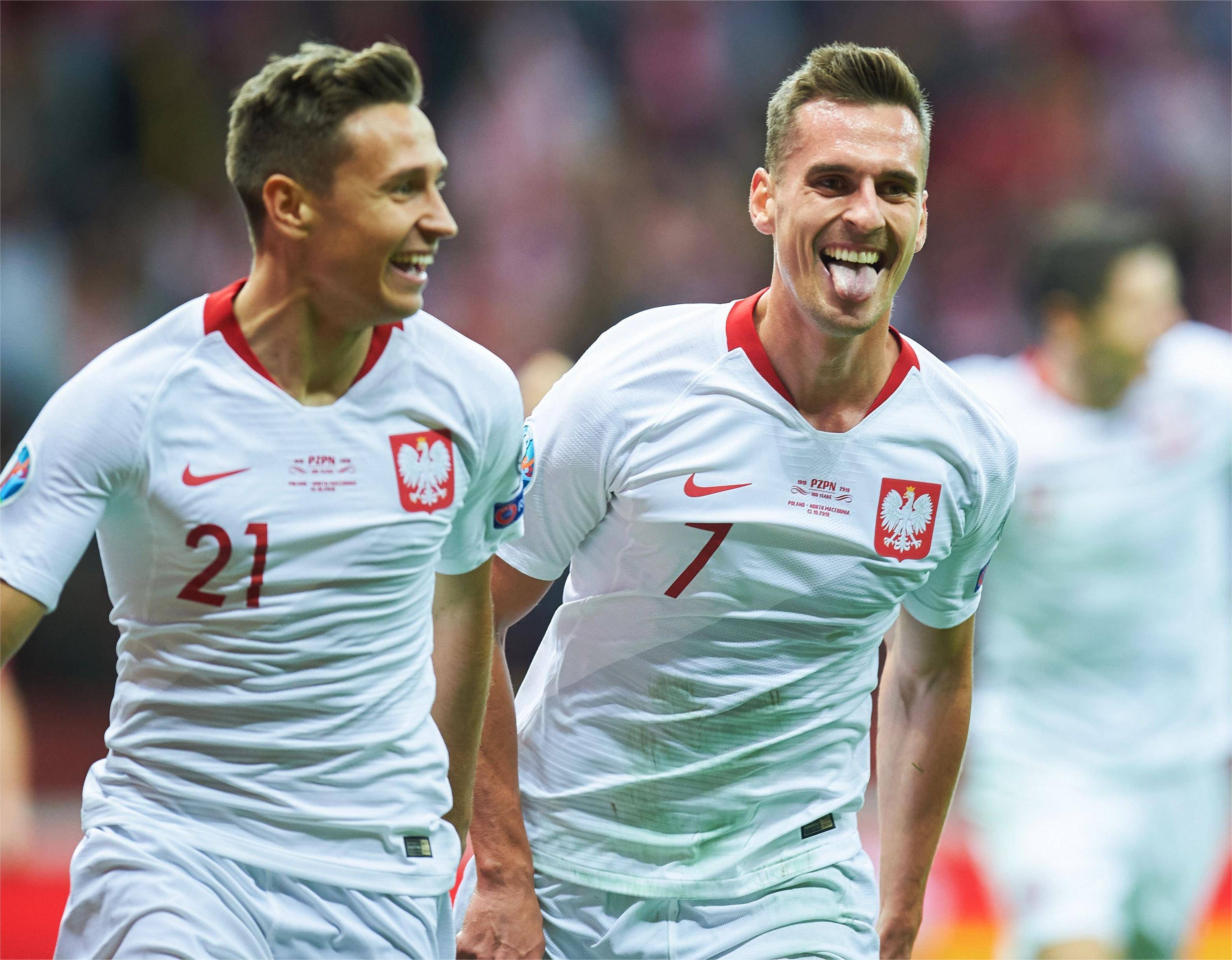 包含斯洛文尼亚队打进欧洲杯预选赛,表现不俗备受好评的词条 包含斯洛文尼亚队打进欧洲杯预选赛,表现不俗备受好评的词条