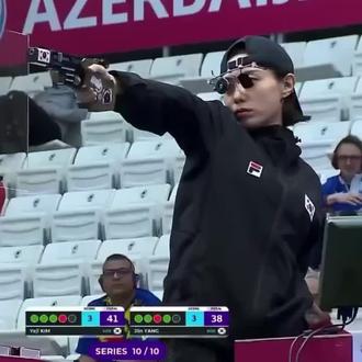 竞技赛事中的精彩表现引发观众热议 竞技赛事中的精彩表现引发观众热议