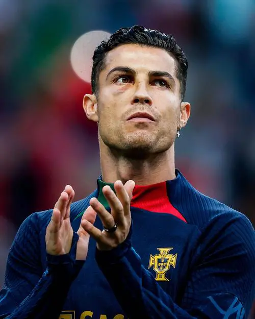 世界级球员在最新一场比赛中展现出色表现 世界级球员在最新一场比赛中展现出色表现