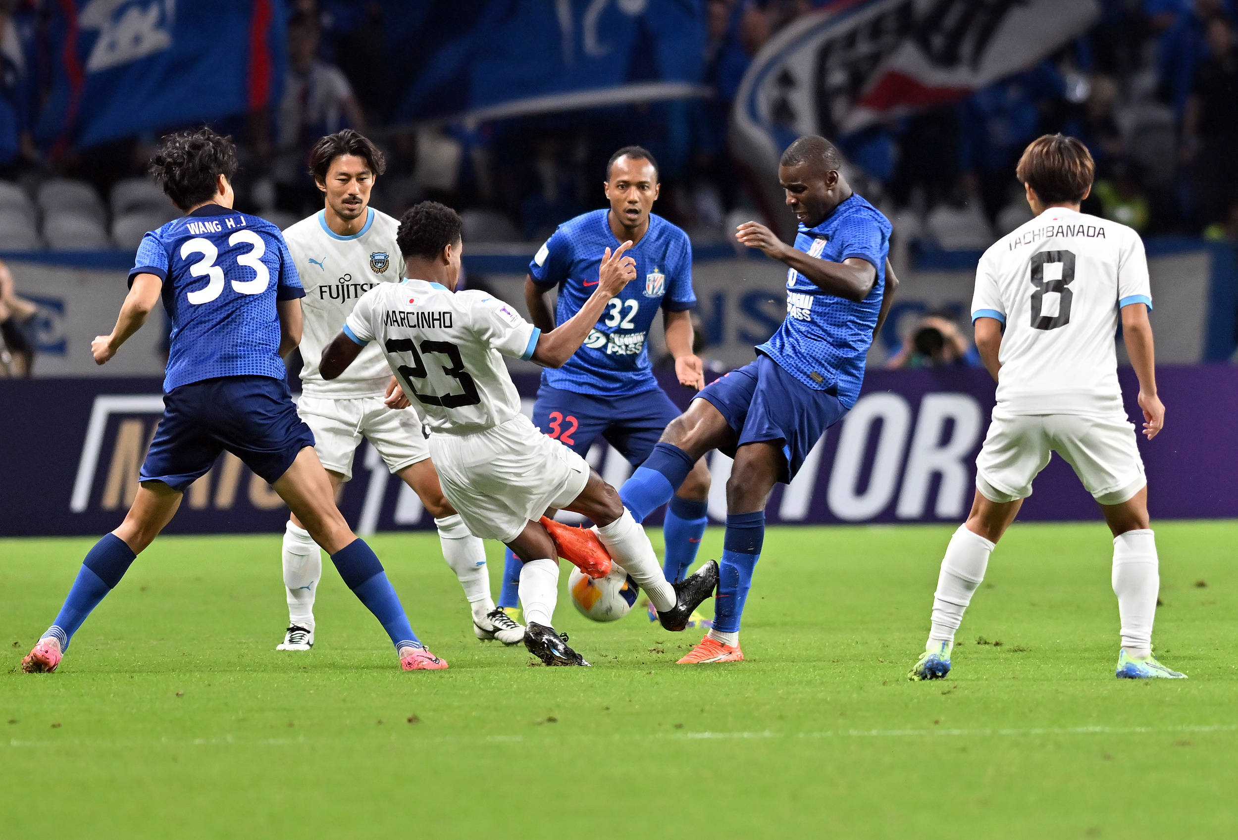 包含国内足球赛事激情开打,球员燃情比赛的词条 包含国内足球赛事激情开打,球员燃情比赛的词条