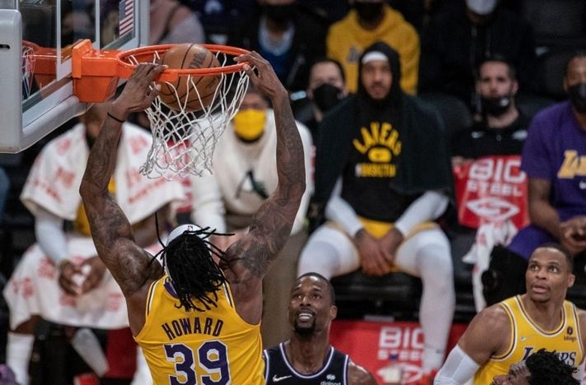 桃园队在比赛中体现出色技术,成功战胜对手的简单介绍 桃园队在比赛中体现出色技术,成功战胜对手的简单介绍