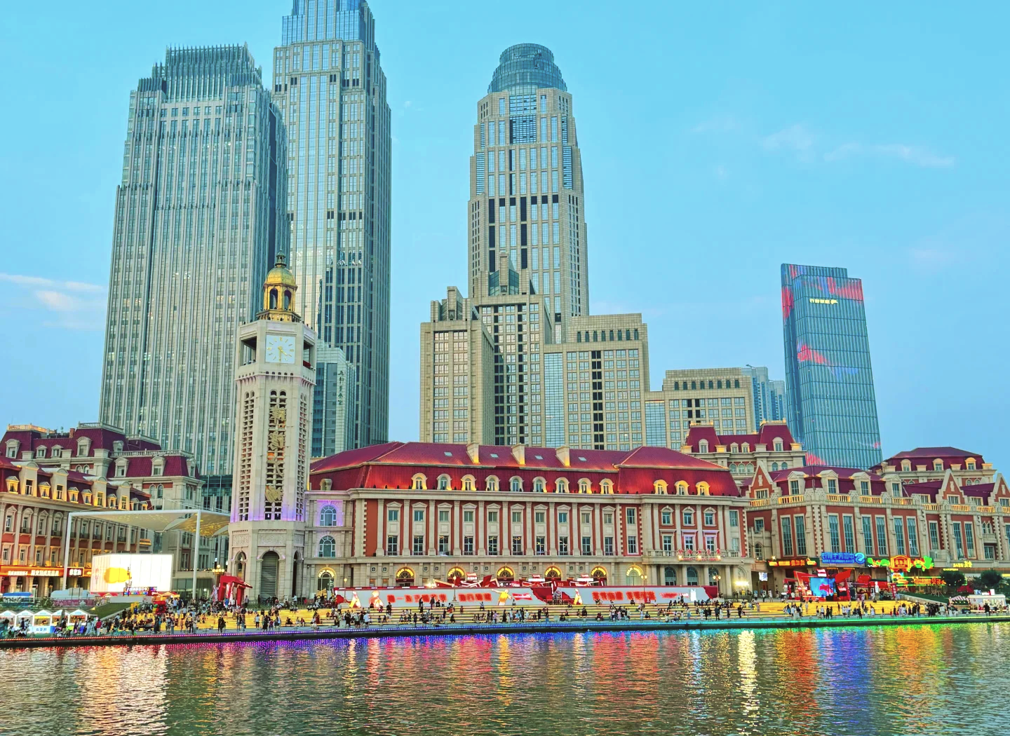 天津巍然屹立，魅力四射的简单介绍