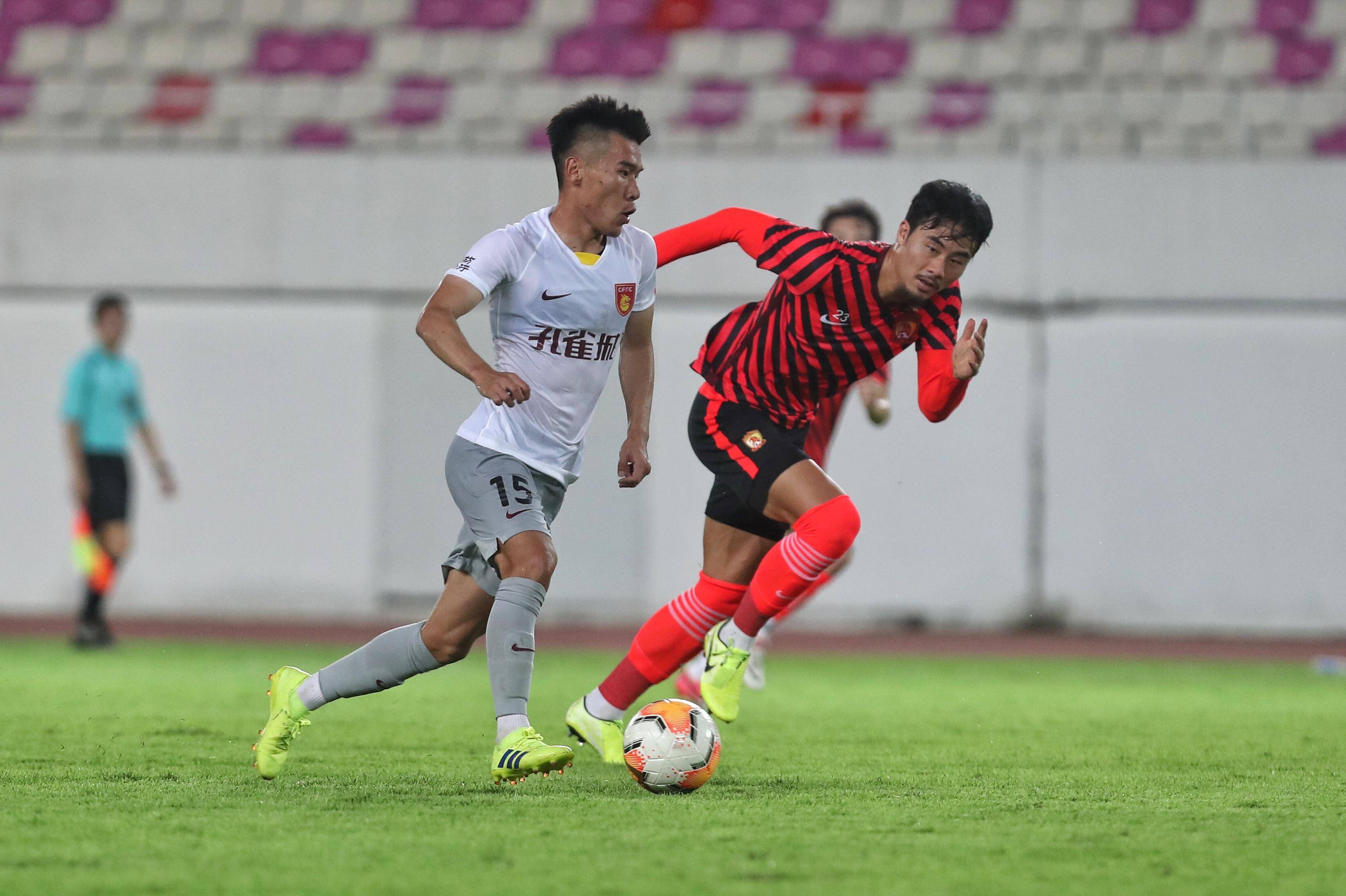 恒大迎来一场历史性的高尔夫对决的简单介绍 恒大迎来一场历史性的高尔夫对决的简单介绍