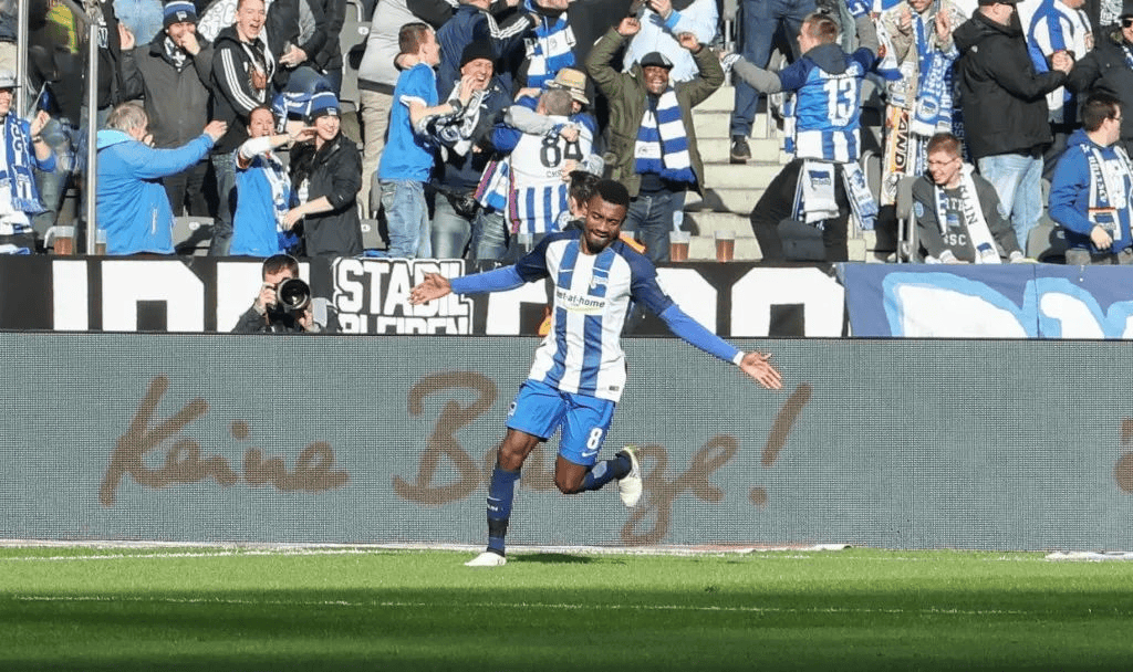 关于沙尔克04连续遭遇挫败：保级困难重重的信息