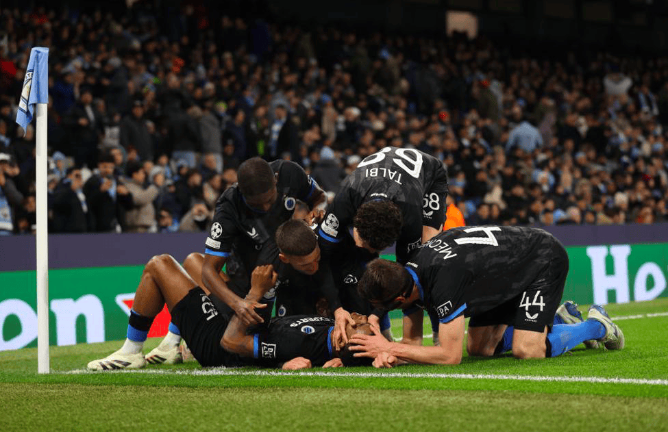 汉堡球员乌龙授球，成为失误焦点