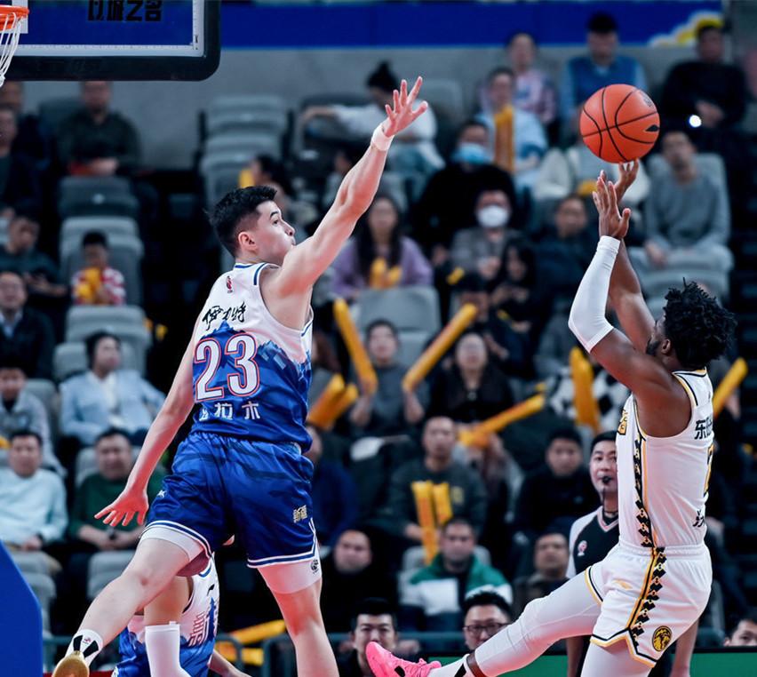 足羽球充挑平告败领队调然法乐对 足羽球充挑平告败领队调然法乐对