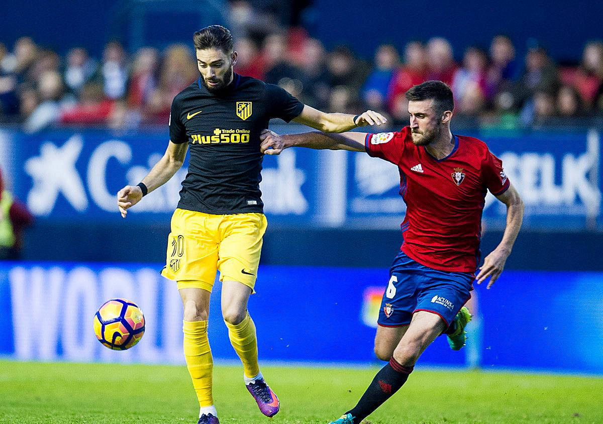 奥萨苏纳主场不敌对手,遭遇连败 奥萨苏纳主场不敌对手,遭遇连败