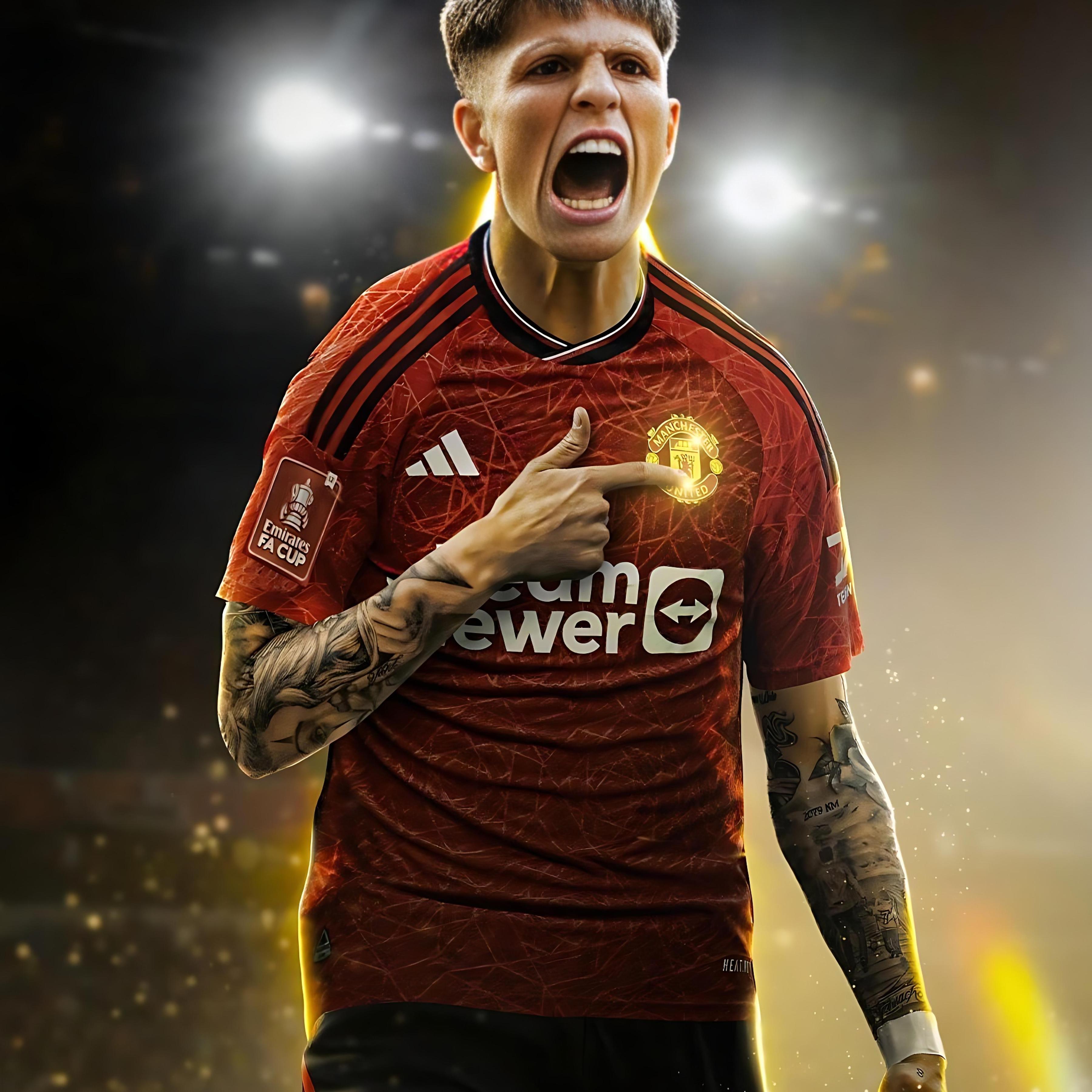 关于曼联主帅公开谈未来计划，球迷期待新赛季表现的信息