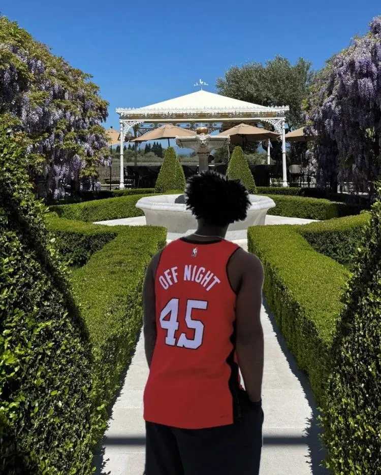 热火B队轻取土耳其男篮，米切尔惊艳世界的简单介绍